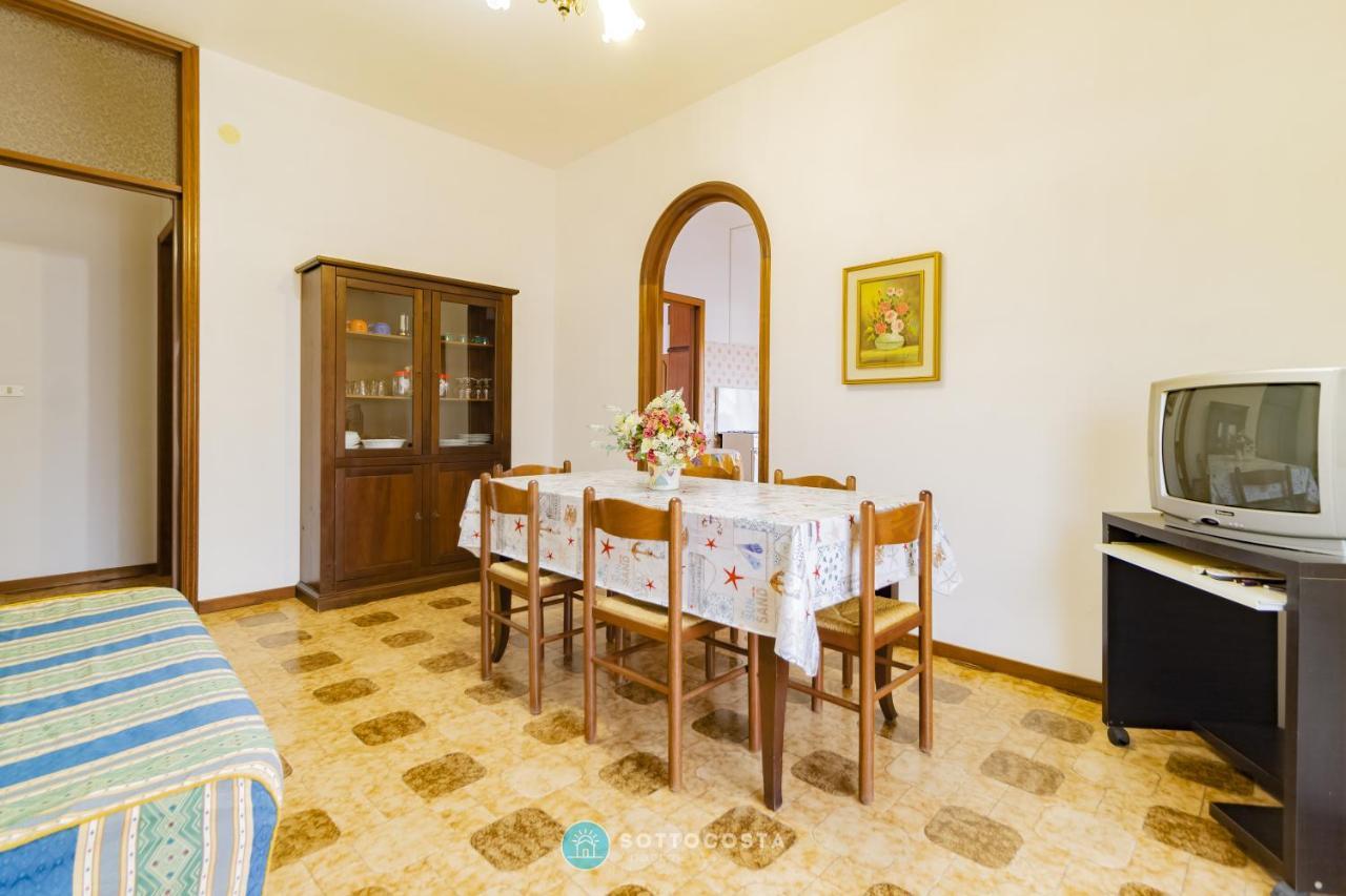 Moon & Sun Flat - Sant'Isidoro Apartment ซันตีซิโดโร ภายนอก รูปภาพ