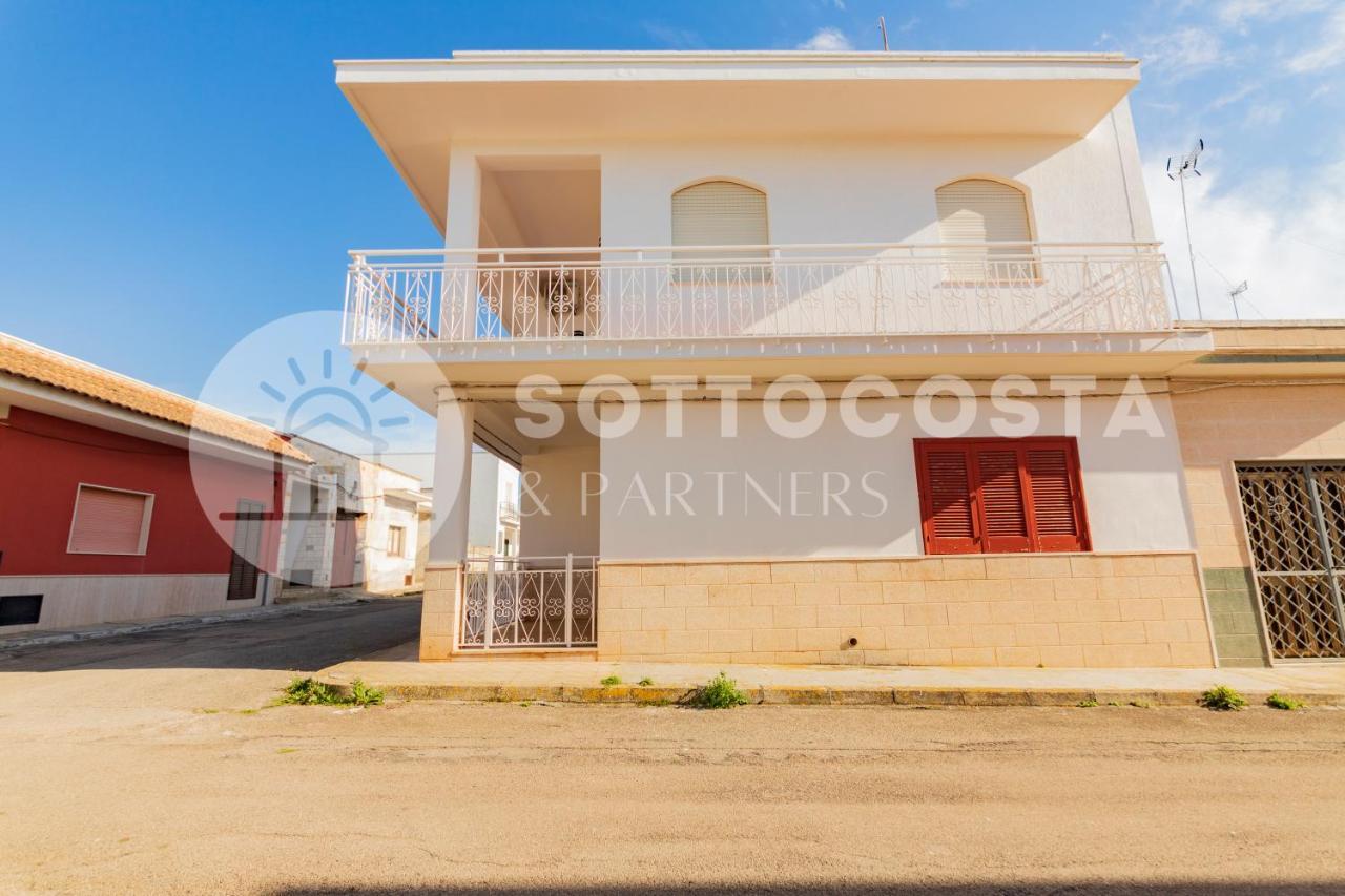 Moon & Sun Flat - Sant'Isidoro Apartment ซันตีซิโดโร ภายนอก รูปภาพ