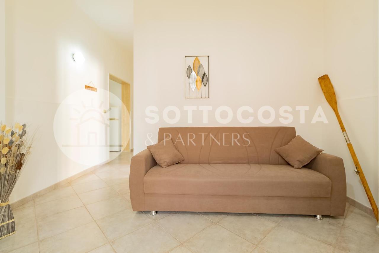 Moon & Sun Flat - Sant'Isidoro Apartment ซันตีซิโดโร ภายนอก รูปภาพ