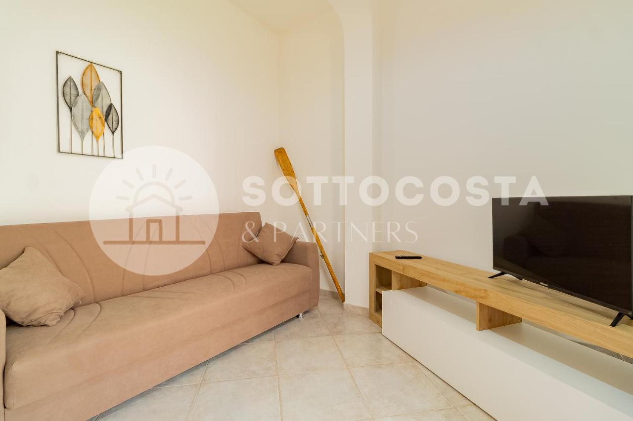 Moon & Sun Flat - Sant'Isidoro Apartment ซันตีซิโดโร ภายนอก รูปภาพ