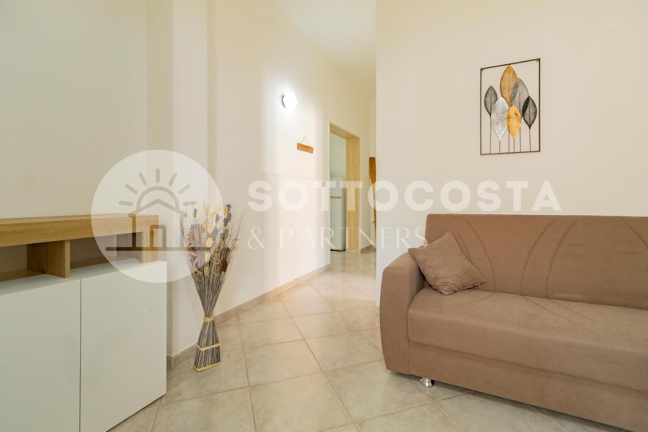 Moon & Sun Flat - Sant'Isidoro Apartment ซันตีซิโดโร ภายนอก รูปภาพ